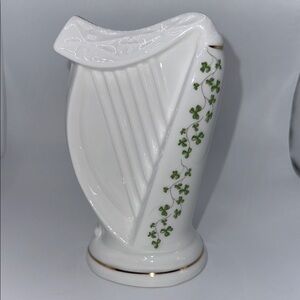 Royal Tara Bone China Harp Figurine with Shamrock Trellis Galway Ireland 5.75”